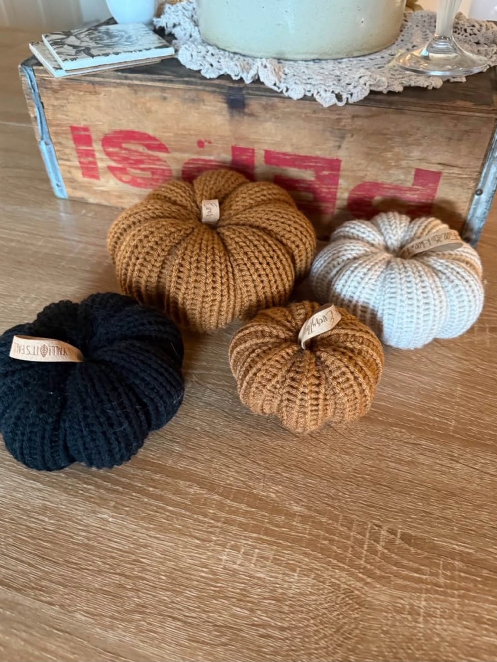 Knit Pumpkin Décor Set
